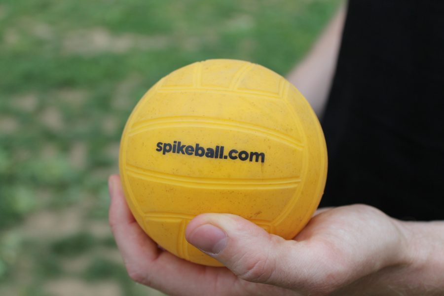 Spikeball+Makes+its+Debut+--+Again%21