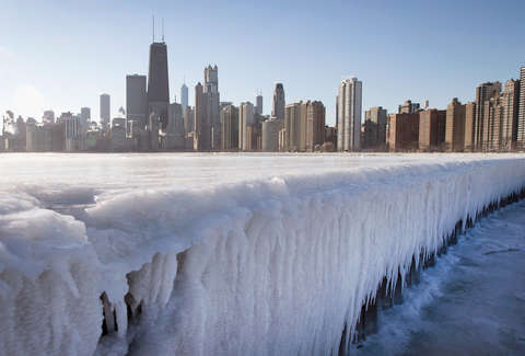 Arctic Blast Surges the Midwest and Northeast