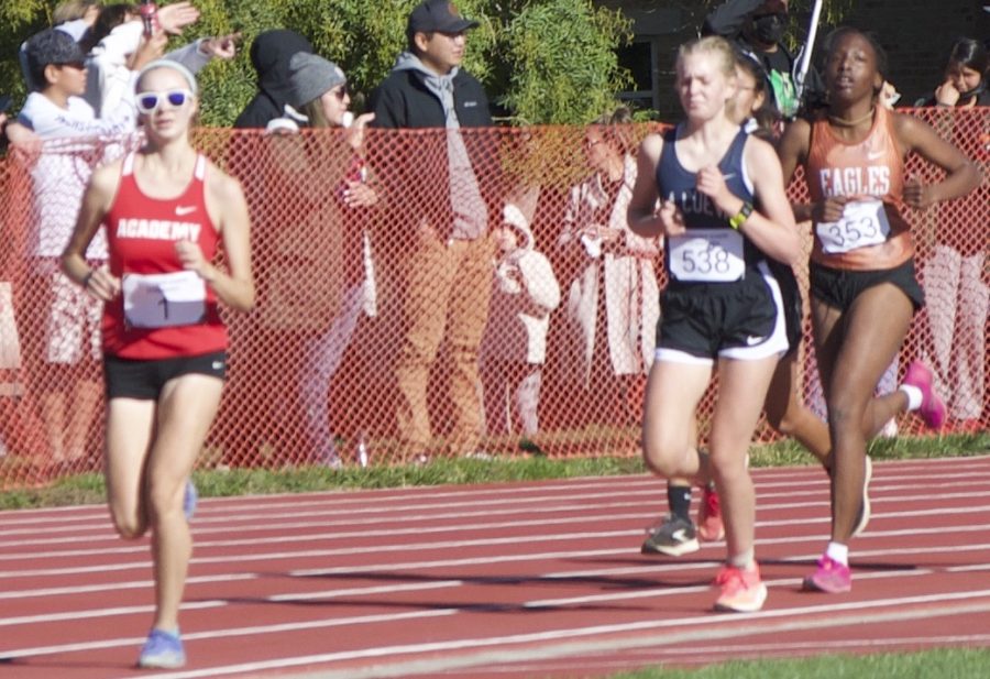 Audrey Brunner outpaces opponents to the finish line.