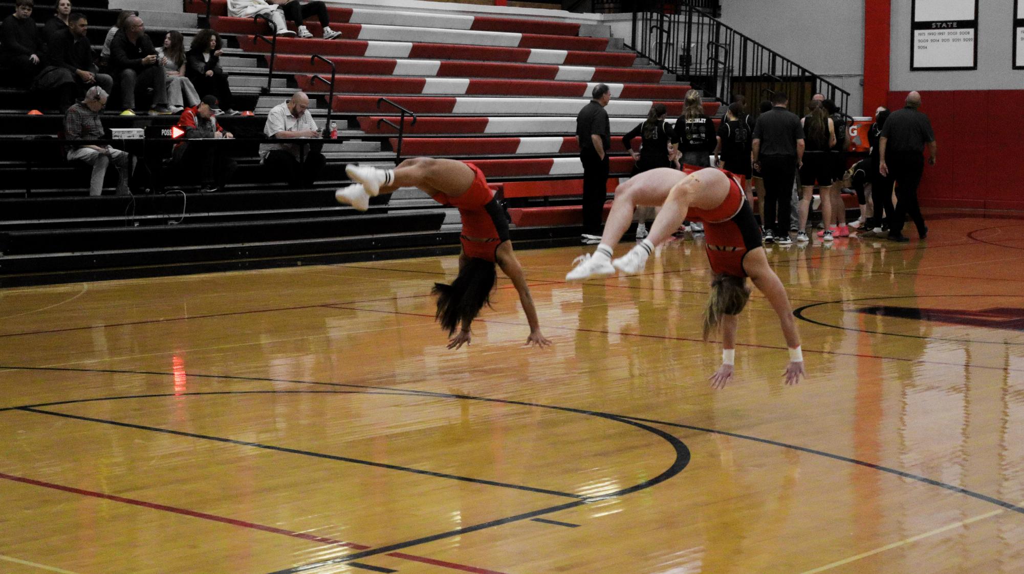 Chargers Girls Basketball Beats Hope Huskies 55-49