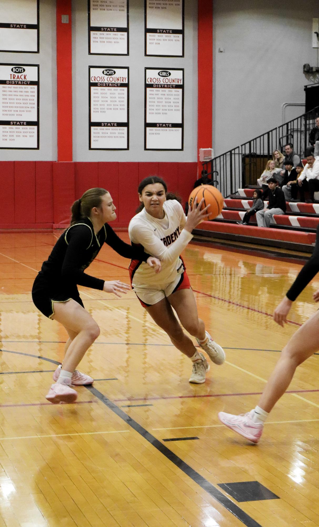 Chargers Girls Basketball Beats Hope Huskies 55-49