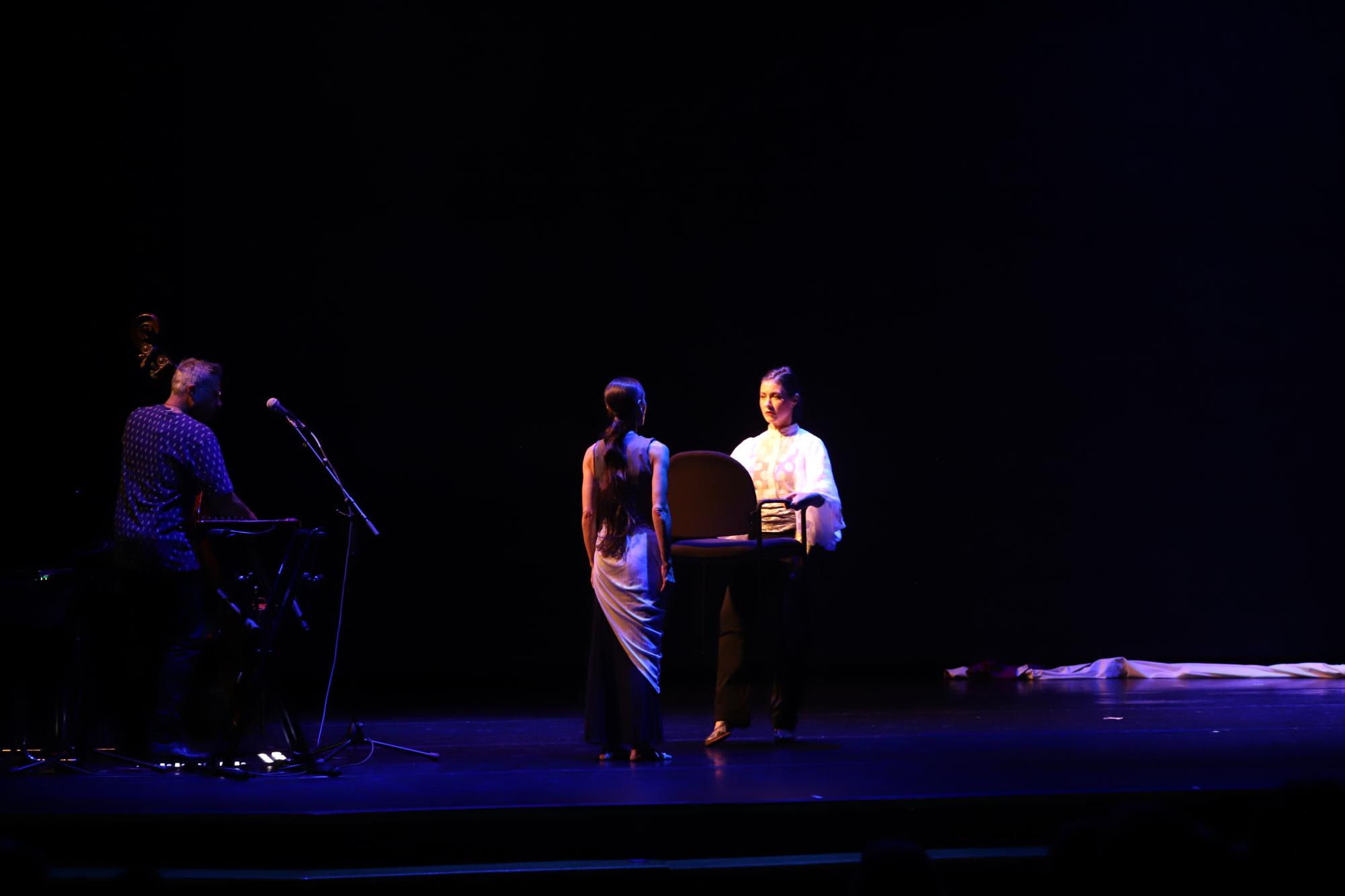 Ni Más Ni Menos: A Fusion of Music and Movement